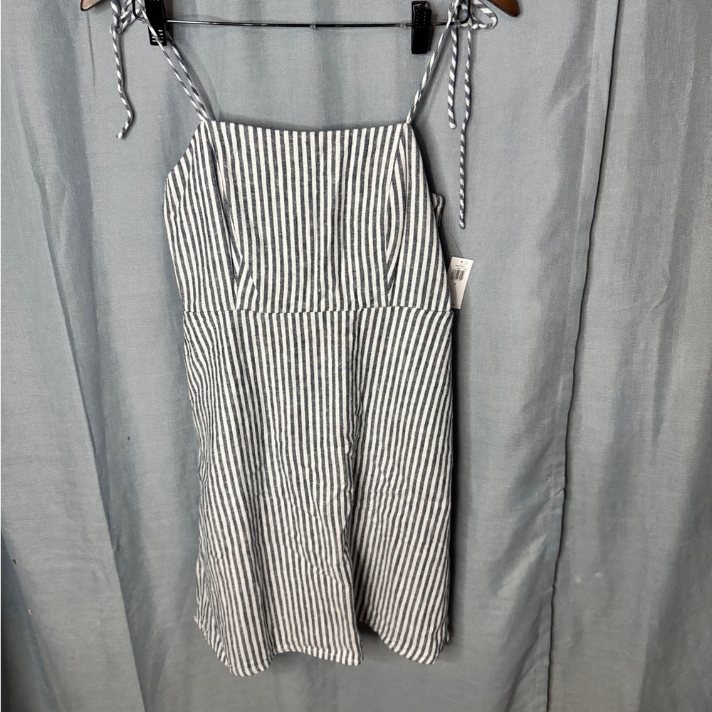 Old Navy Seersucker Dress